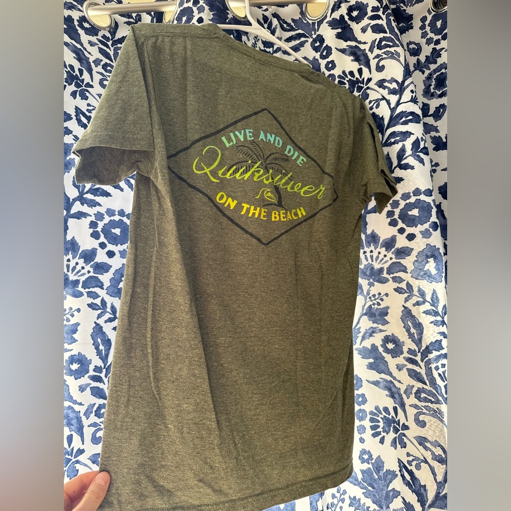 Quicksilver Shirt - Small